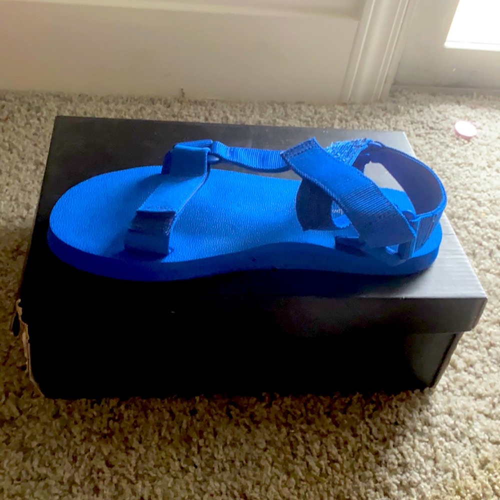 Cute Blue Sandals.